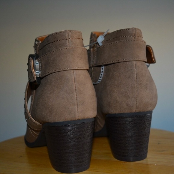 🆕Indigo Rd. Slaire Ankle Bootie- Woman’s sz 10 - Picture 5 of 10